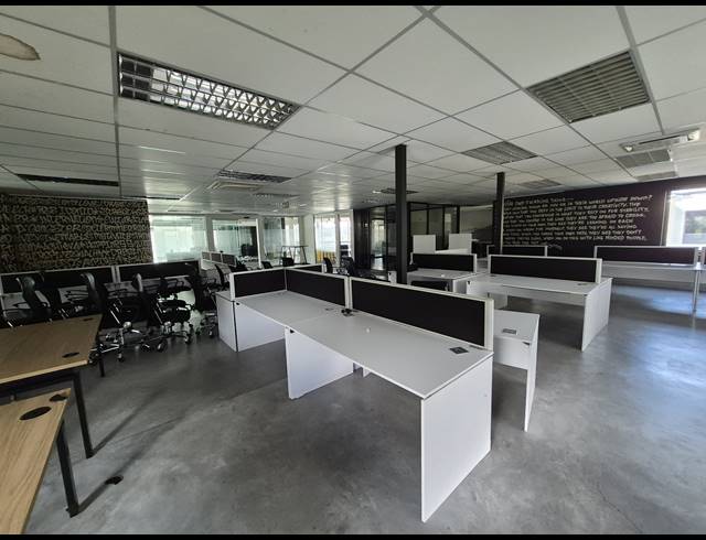 520M² OFFICE TO LET IN SANDTON CENTRAL